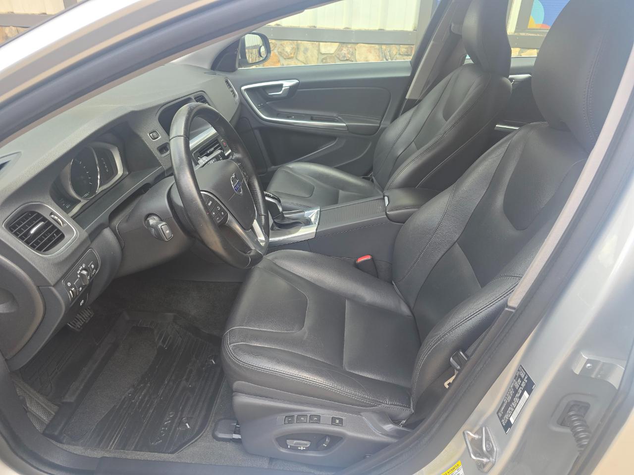 Volvo V60 T5 Drive-E Premier FWD 2016