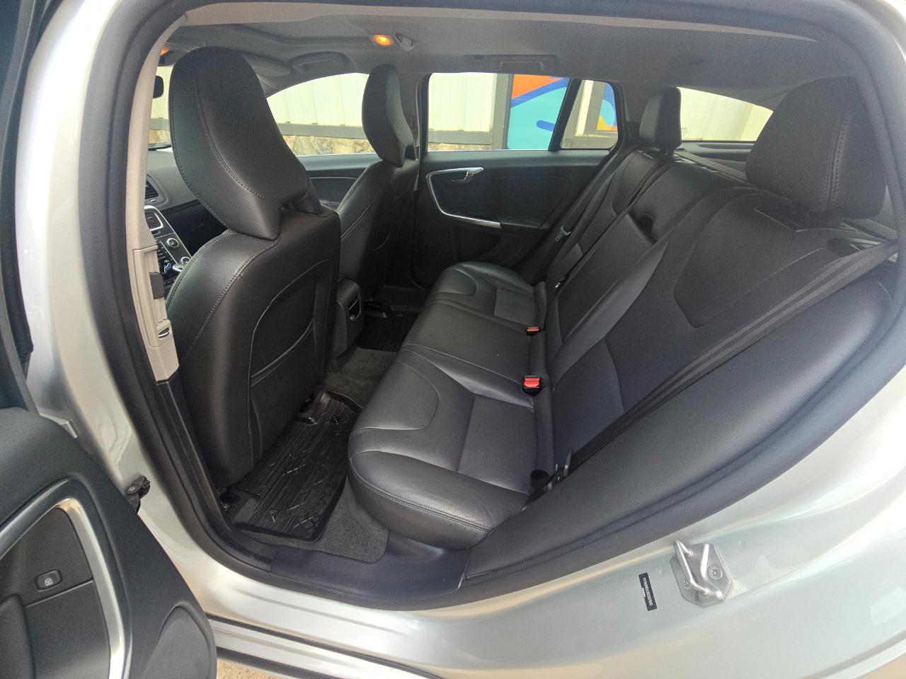 Volvo V60 T5 Drive-E Premier FWD 2016