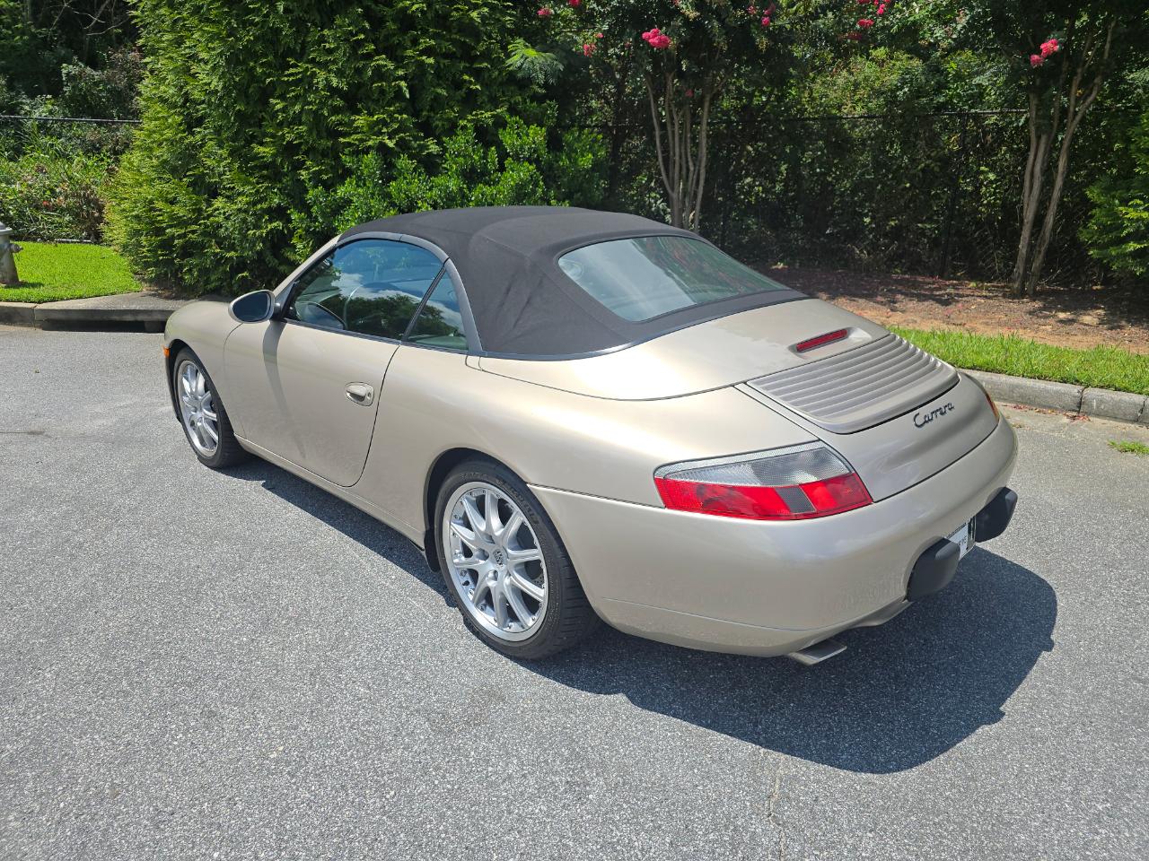 Porsche 911 Carrera Cabriolet 1999