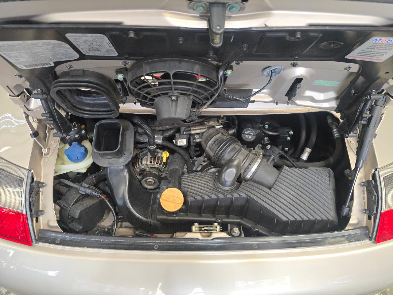Porsche 911 Carrera Cabriolet 1999
