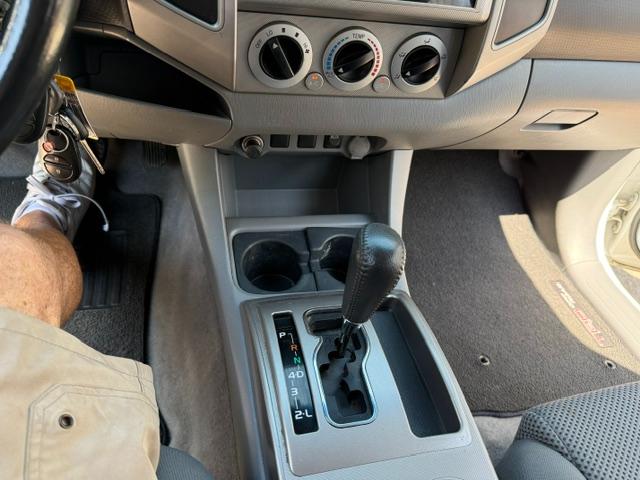 Toyota Tacoma  2010
