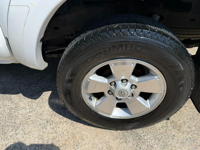 Toyota Tacoma  2010