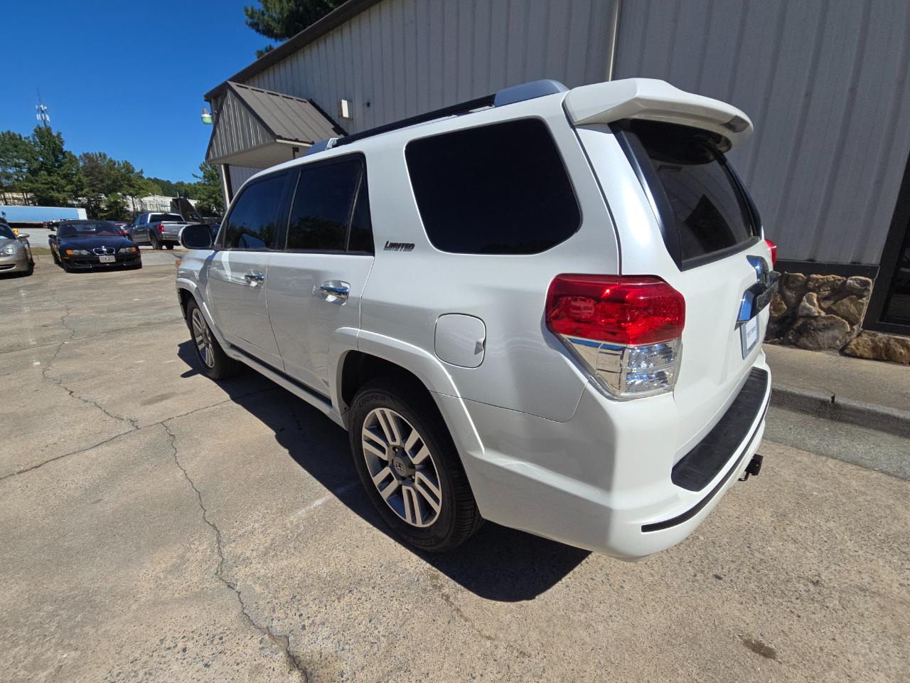 Toyota 4Runner Limited 2WD V6 2013