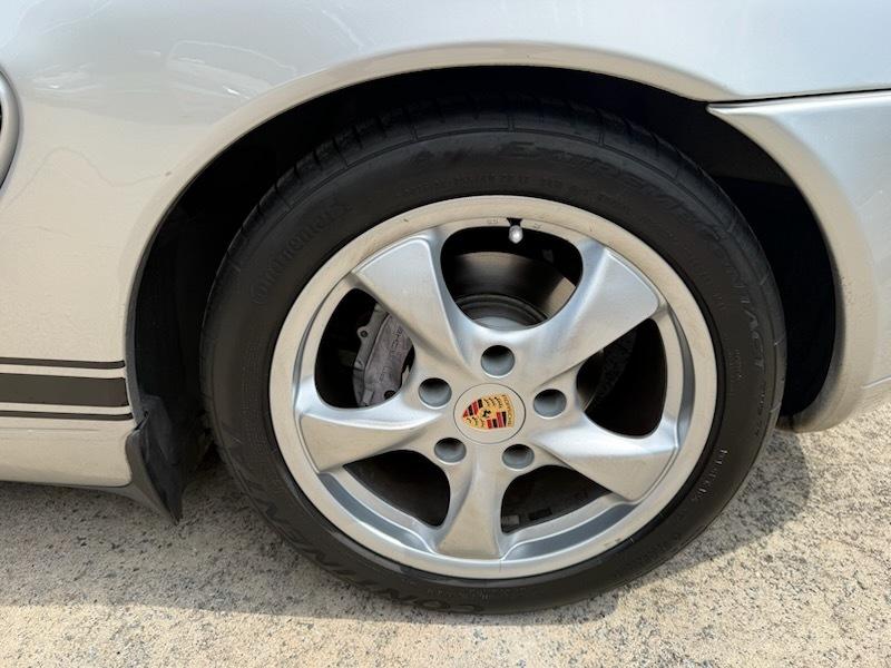 Porsche Boxster Base 2001
