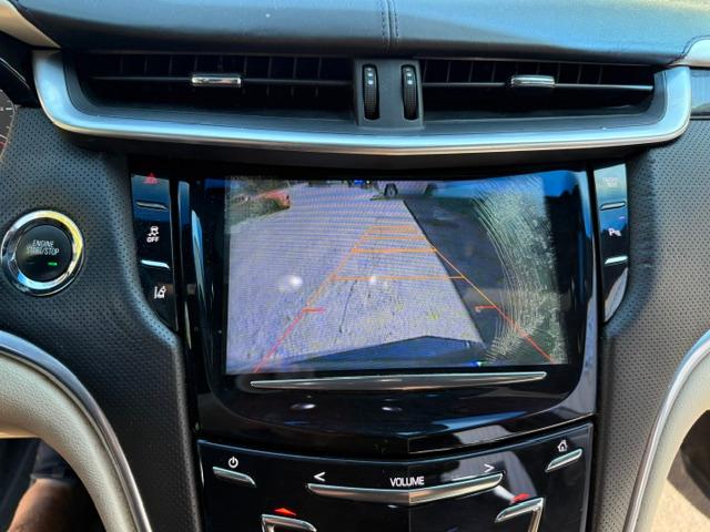 Cadillac XTS 4dr Sdn Platinum V-Sport AWD 2014