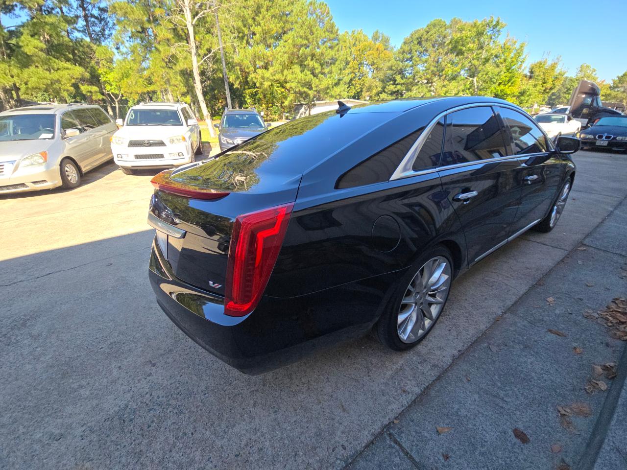 Cadillac XTS photo 4