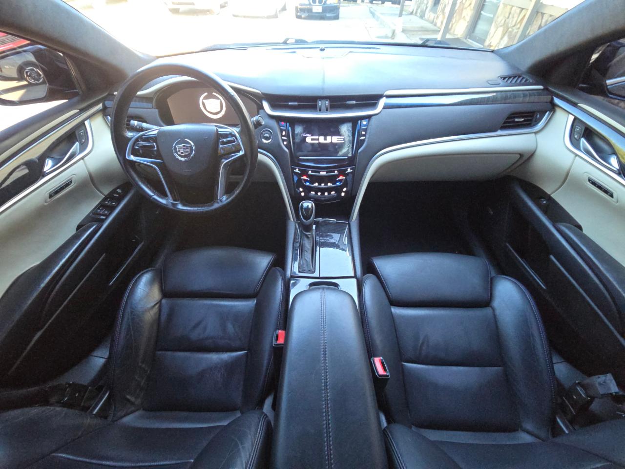 Cadillac XTS photo 12