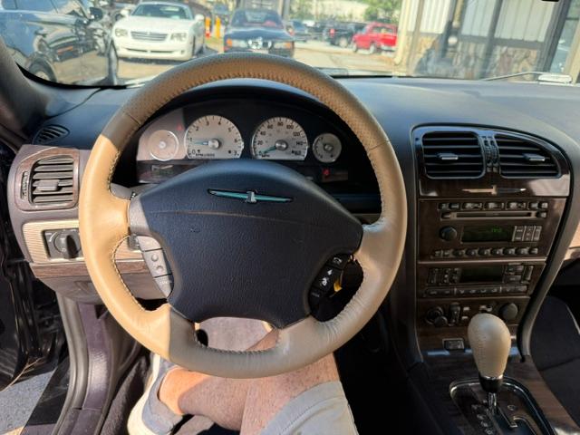 Ford Thunderbird photo 10