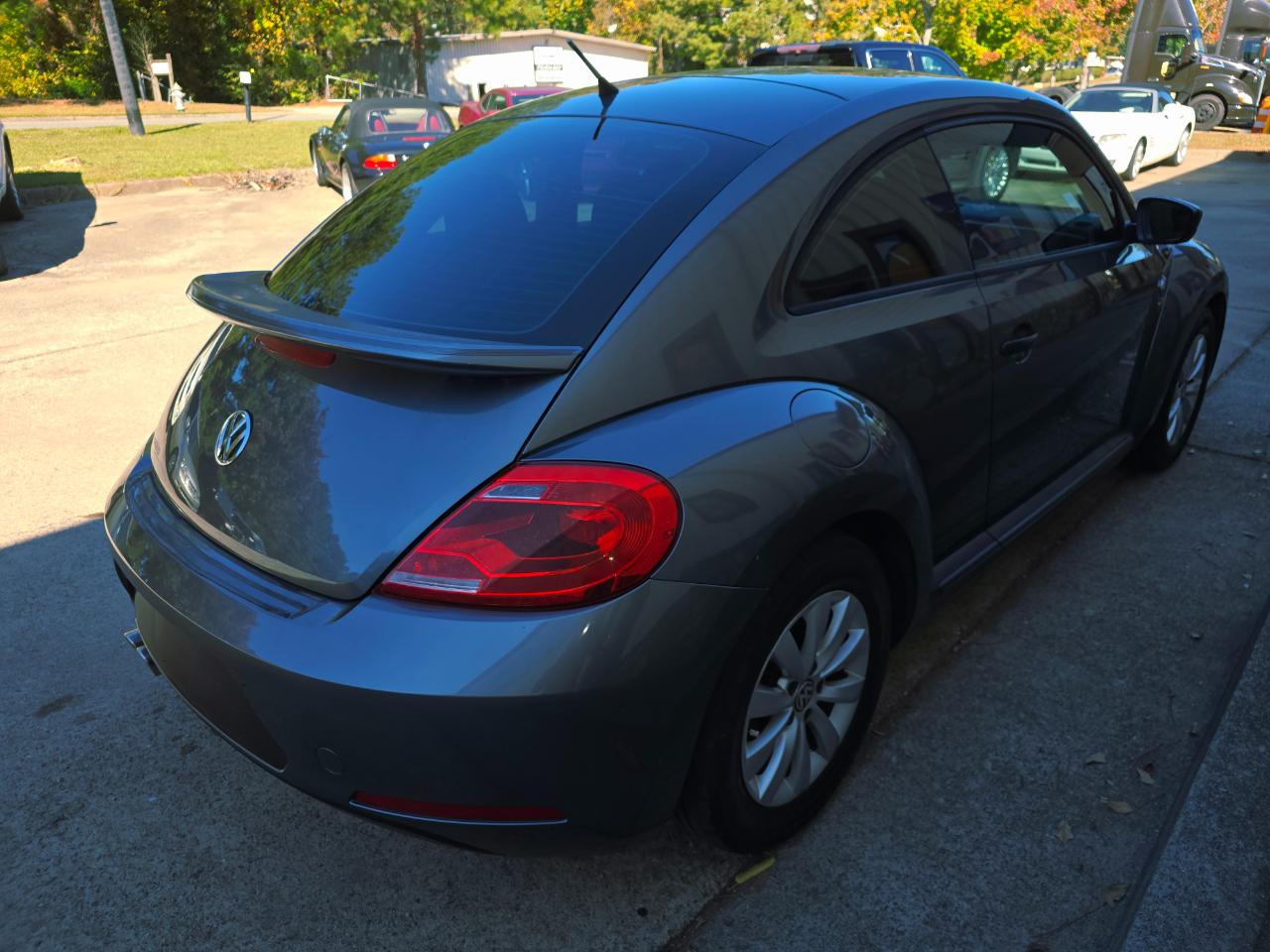 Volkswagen Beetle 2.5L 2014