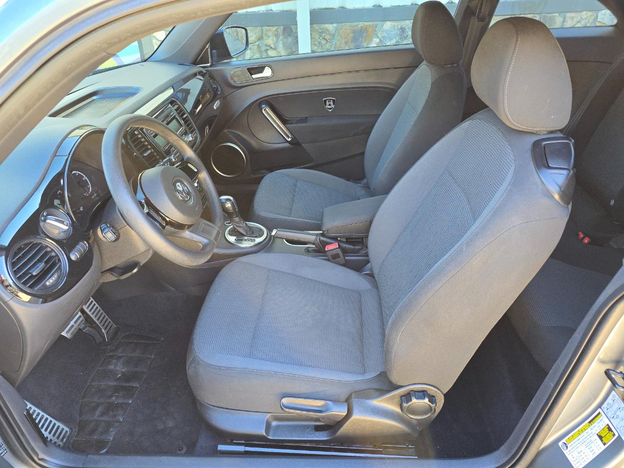 Volkswagen Beetle 2.5L 2014