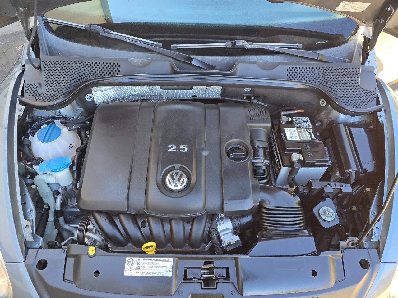 Volkswagen Beetle 2.5L 2014