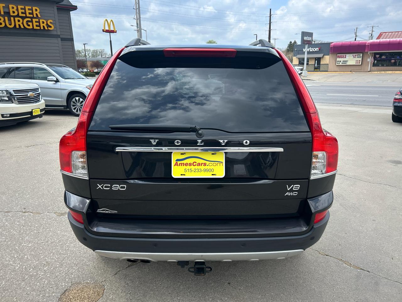 Volvo XC90 AWD 4dr V8 2010