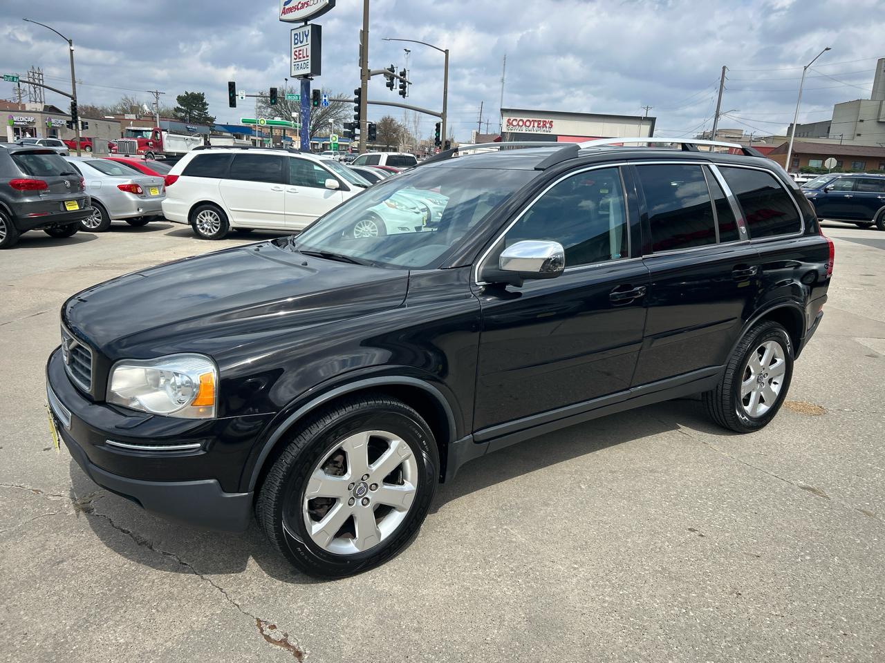 Volvo XC90 AWD 4dr V8 2010