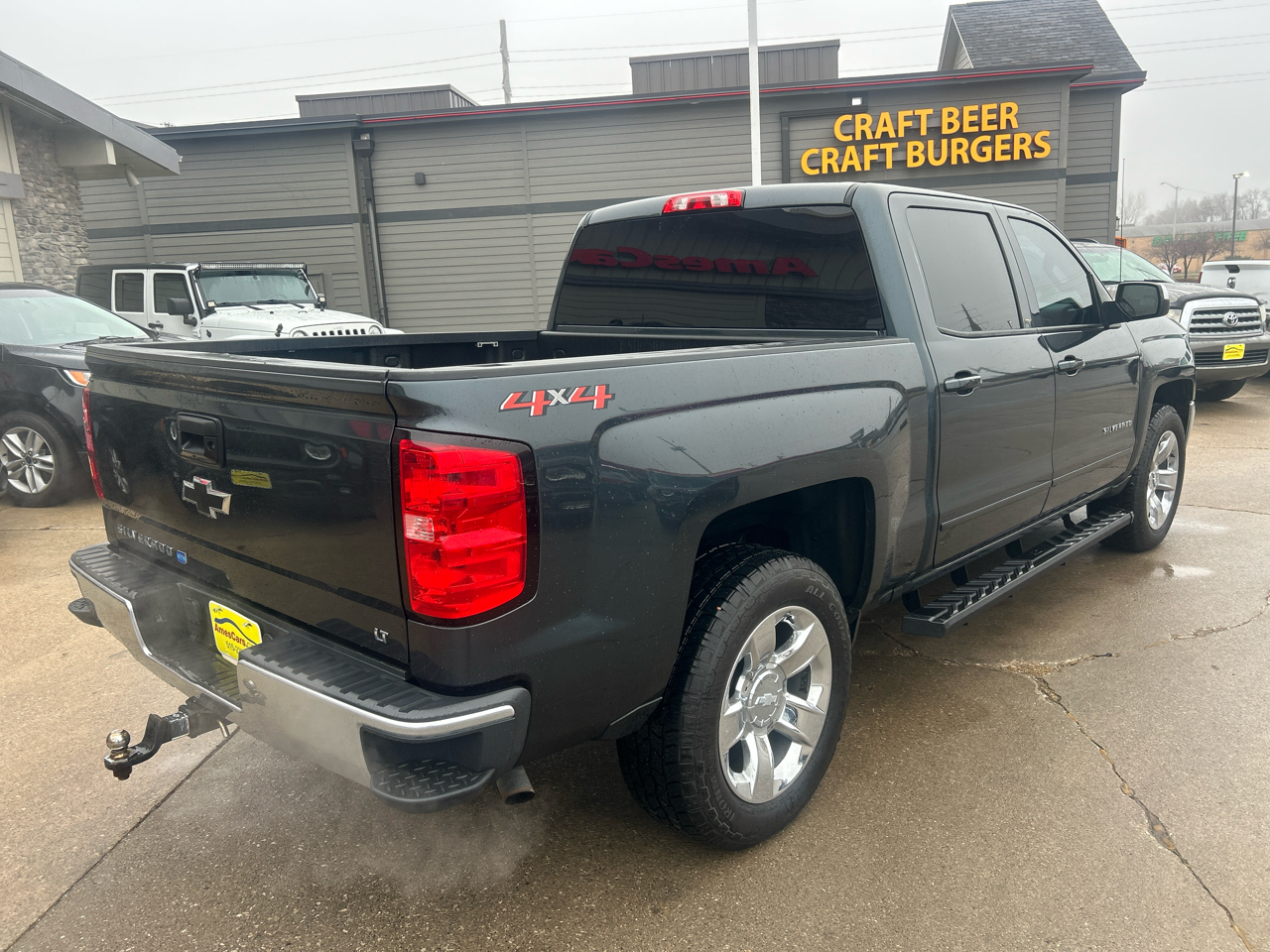 Chevrolet Silverado 1500 4WD Crew Cab 143.5" LT w/1LT 2018
