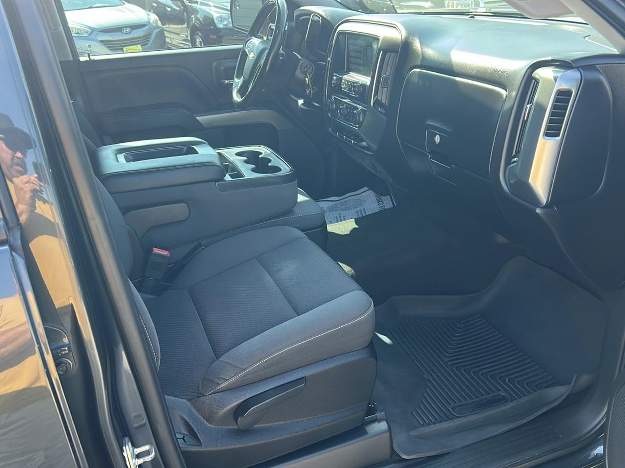 Chevrolet Silverado 1500 4WD Crew Cab 143.5" LT w/1LT 2018