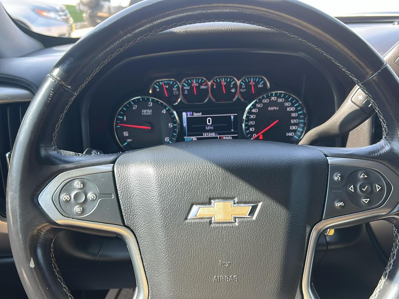 Chevrolet Silverado 1500 4WD Crew Cab 143.5" LT w/1LT 2018