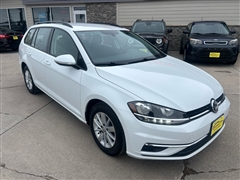 2019 Volkswagen Golf SportWagen 