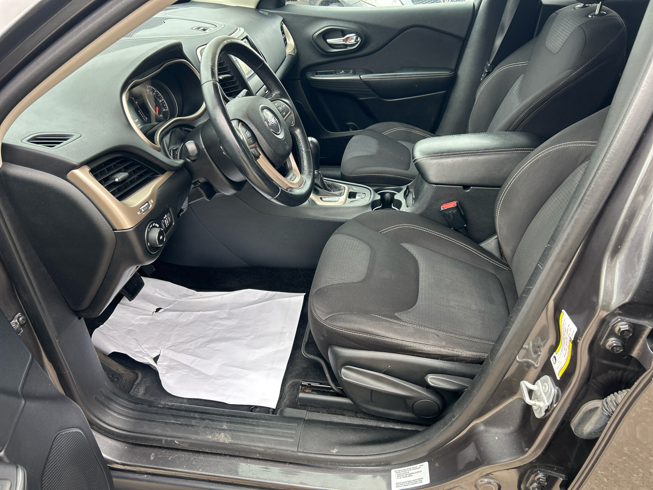 Jeep Cherokee 4WD 4dr Latitude 2015