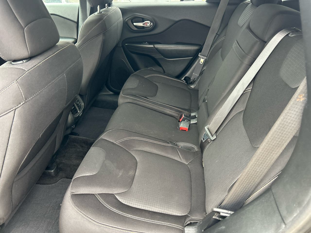 Jeep Cherokee 4WD 4dr Latitude 2015