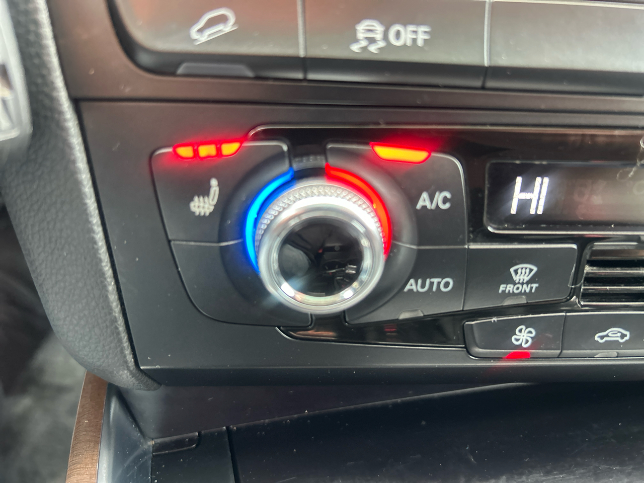 Audi Q5 quattro 4dr 2.0T Premium 2015