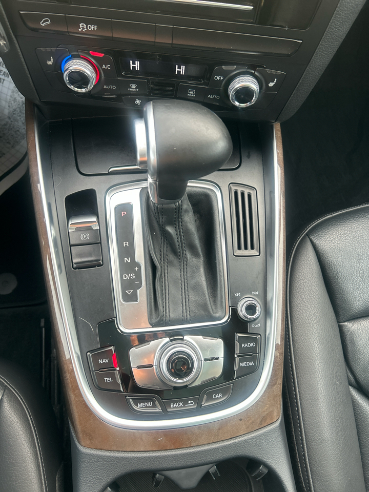 Audi Q5 quattro 4dr 2.0T Premium 2015