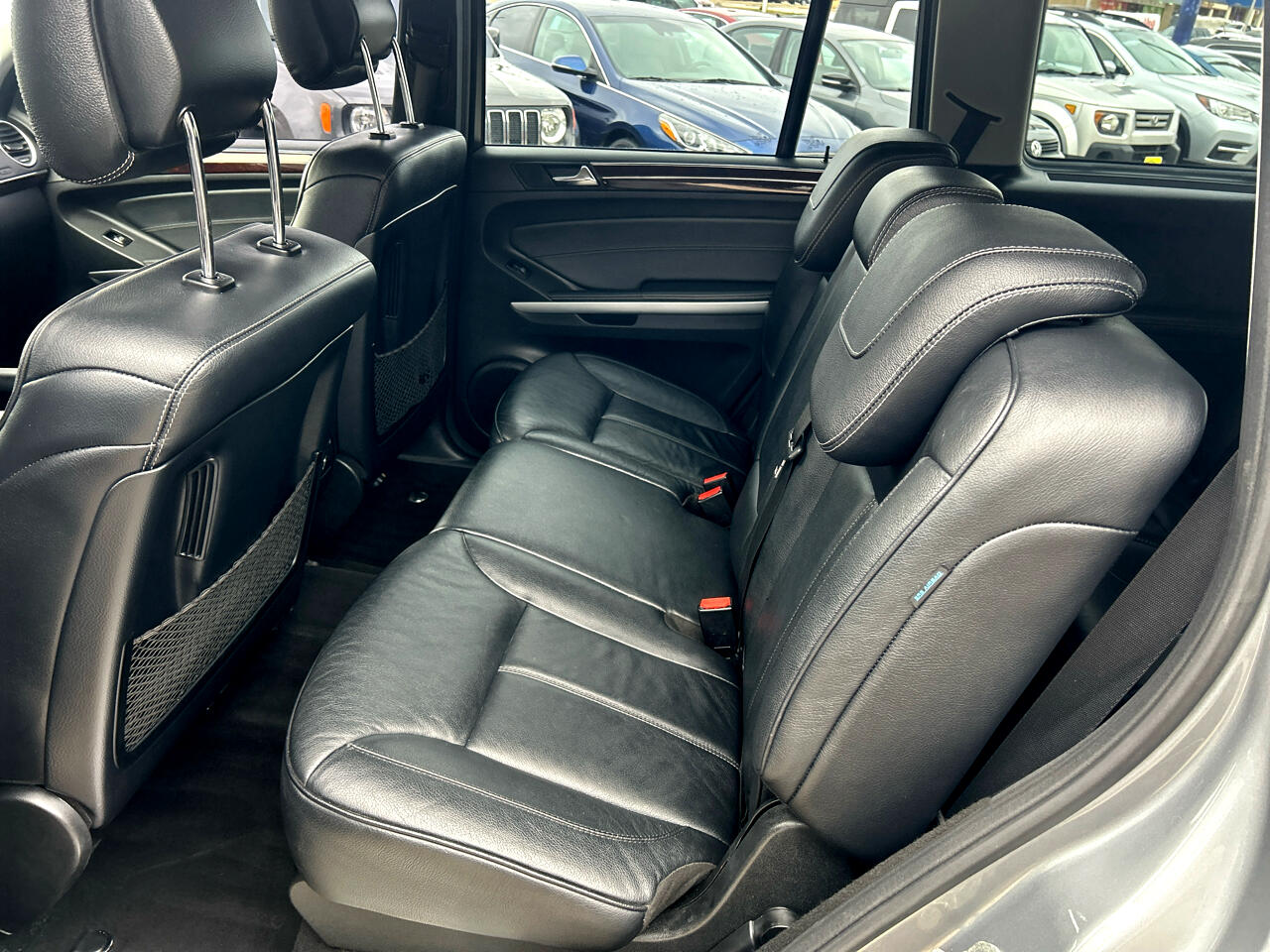 Mercedes-Benz GL-Class 4MATIC 4dr GL 550 2011