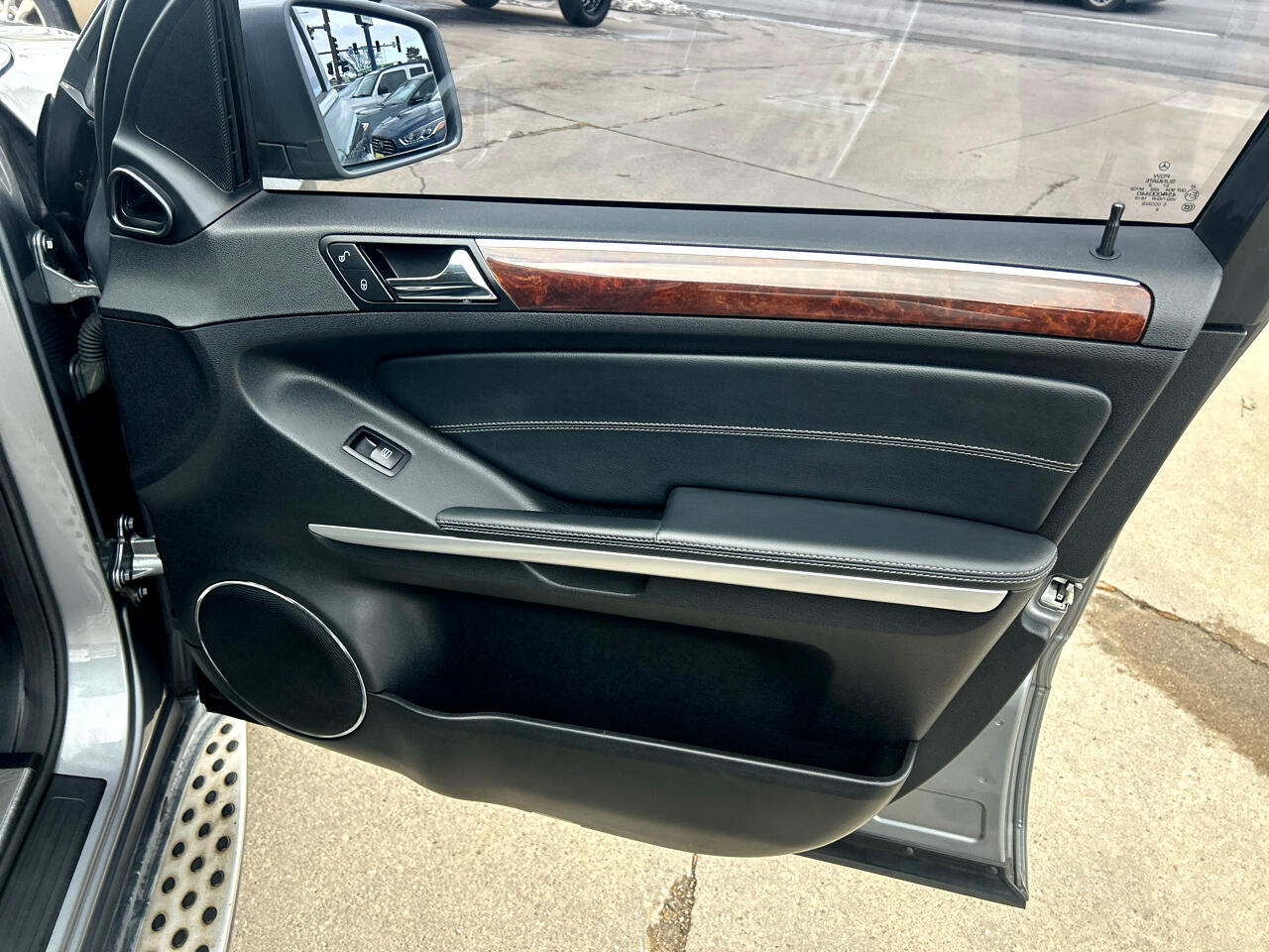 Mercedes-Benz GL-Class 4MATIC 4dr GL 550 2011