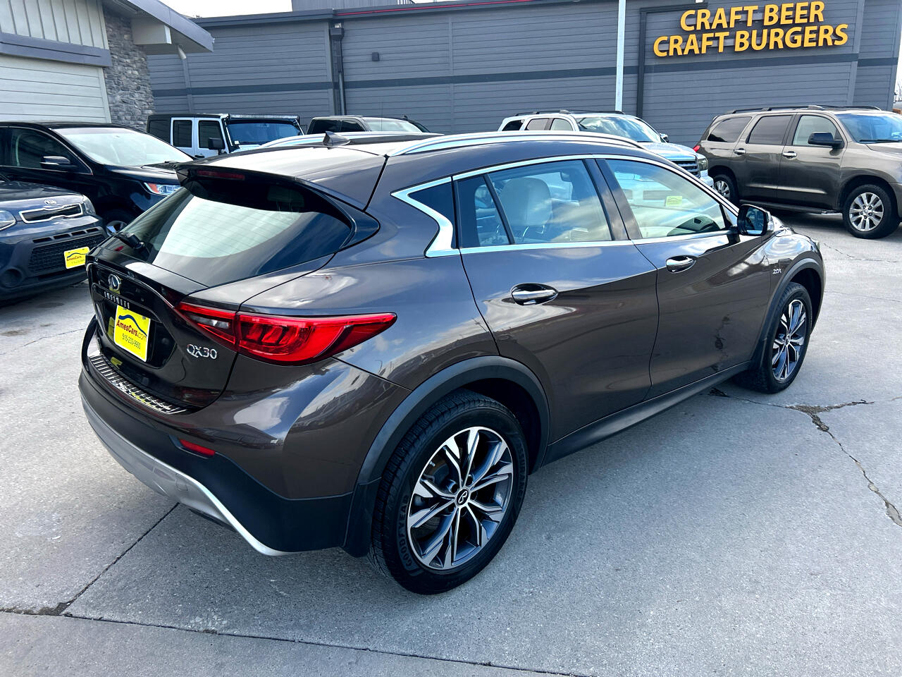 Infiniti QX30 Premium AWD 2018