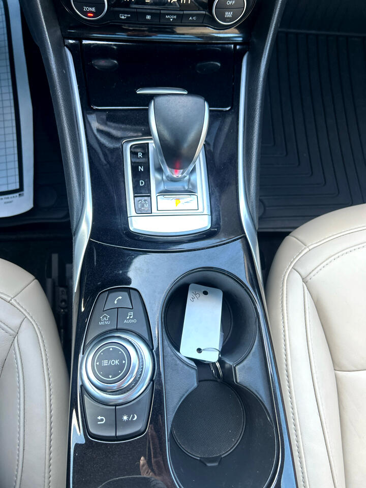 Infiniti QX30 Premium AWD 2018