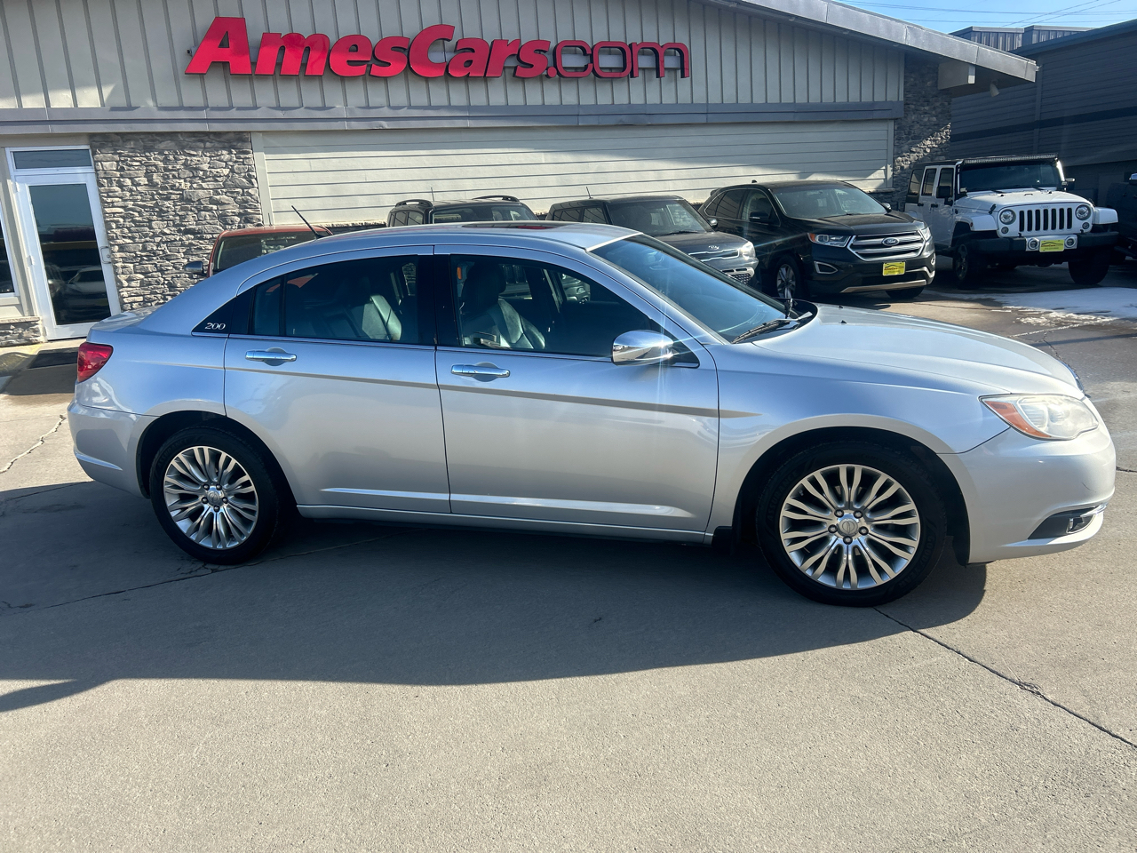 Chrysler 200 4dr Sdn Limited 2012