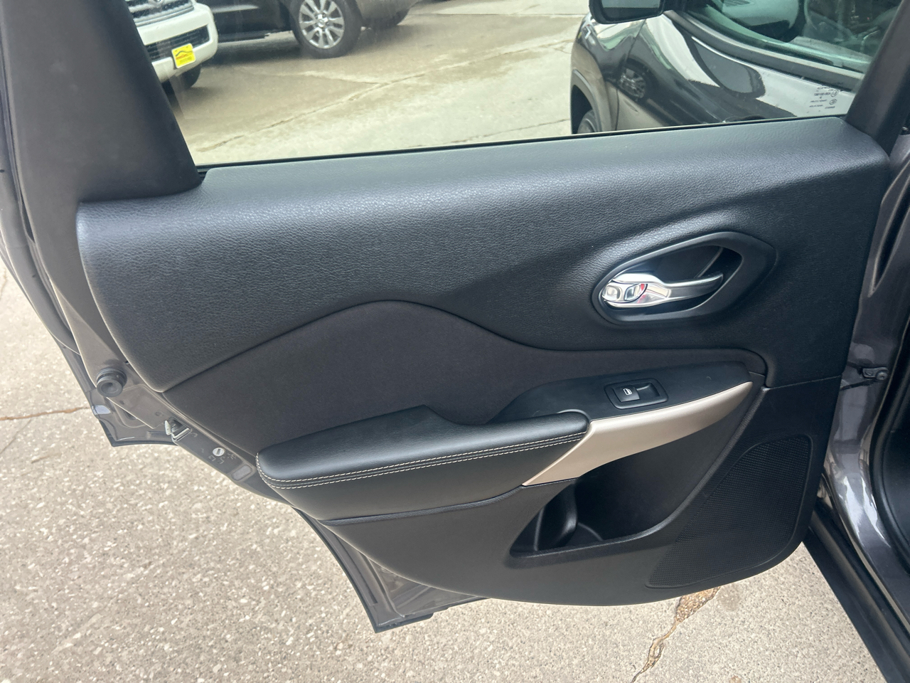 Jeep Cherokee Latitude 4x4 2018