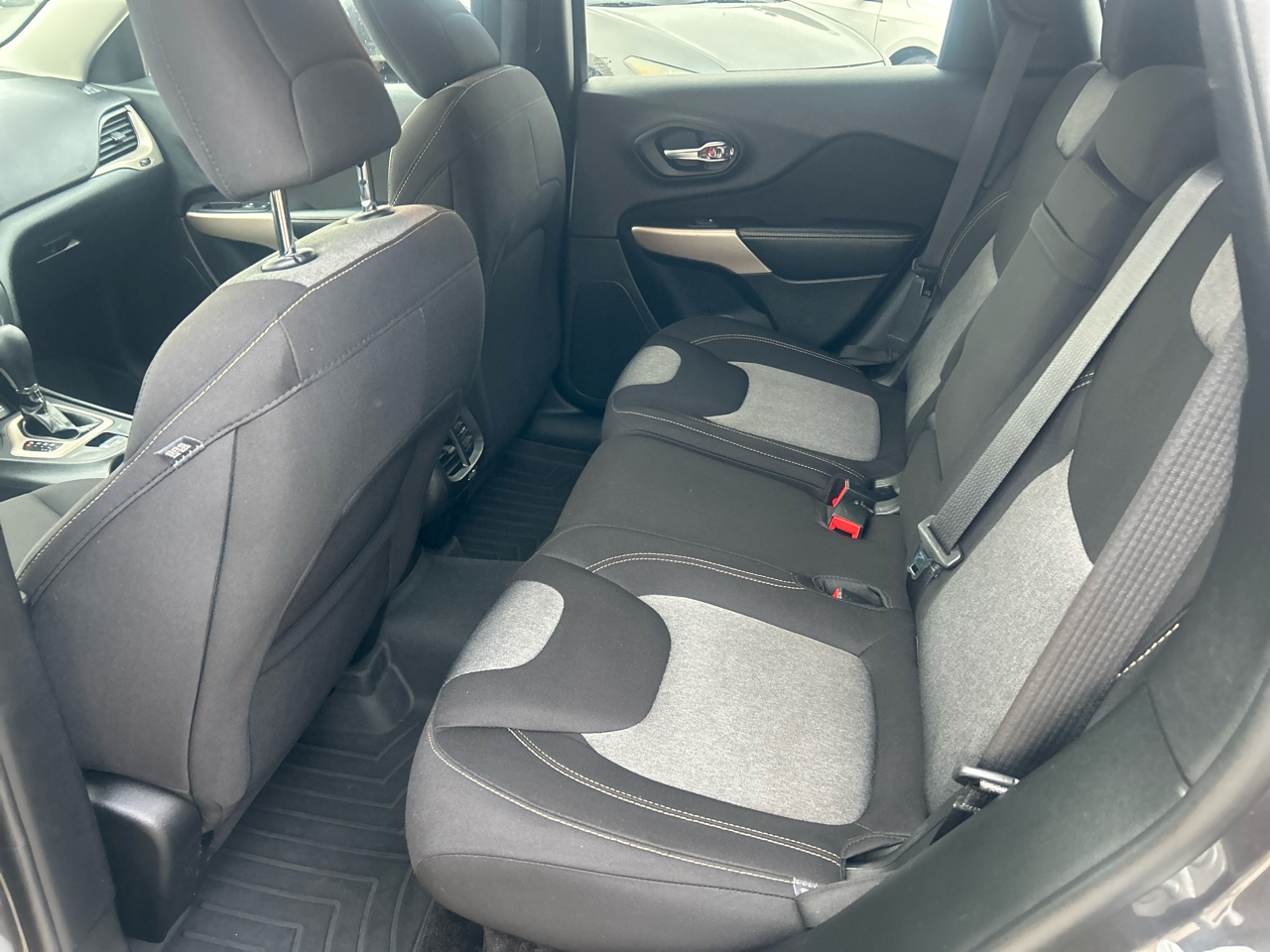 Jeep Cherokee Latitude 4x4 2018