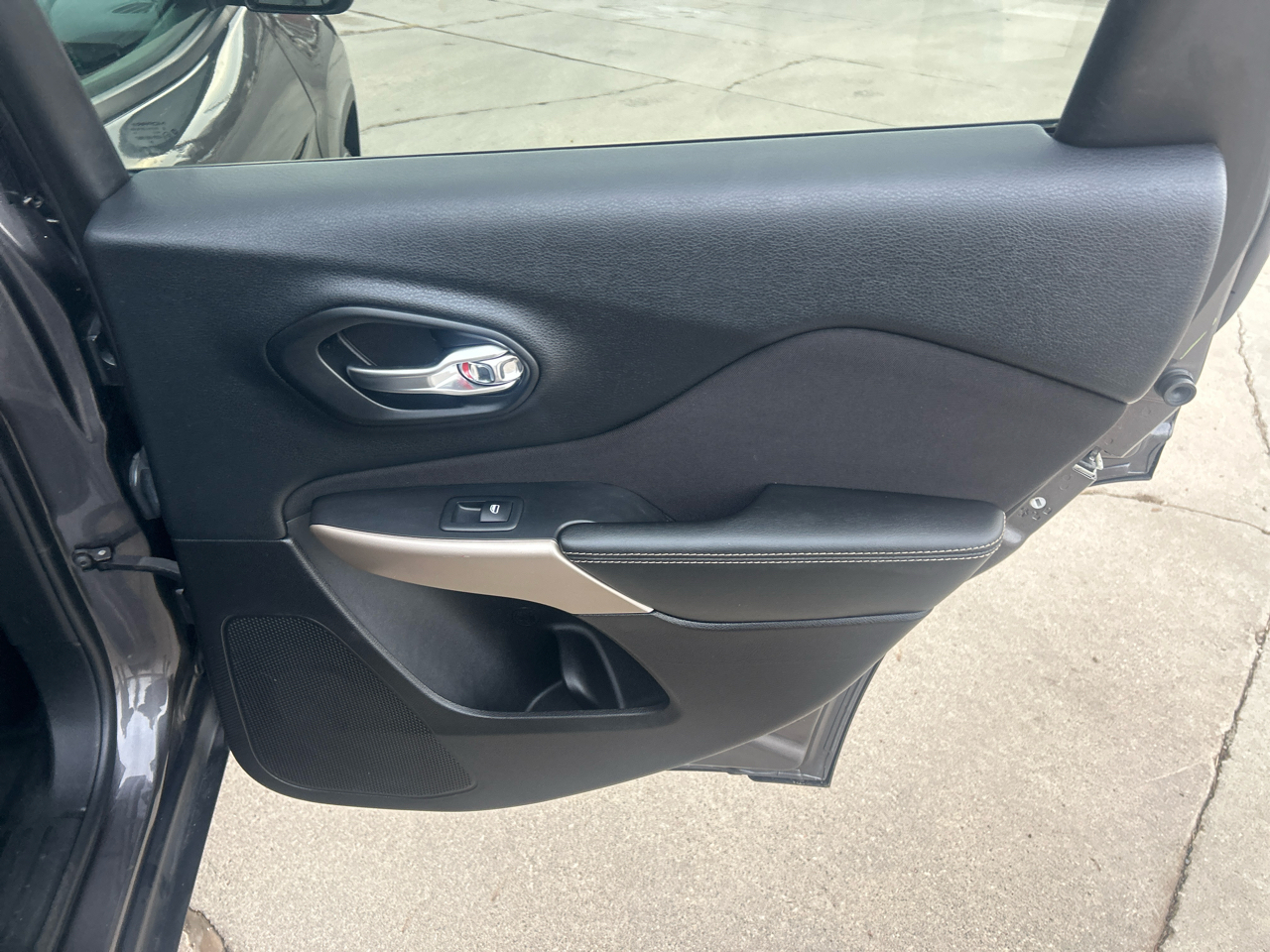 Jeep Cherokee Latitude 4x4 2018