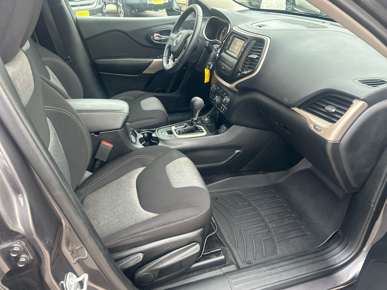 Jeep Cherokee Latitude 4x4 2018