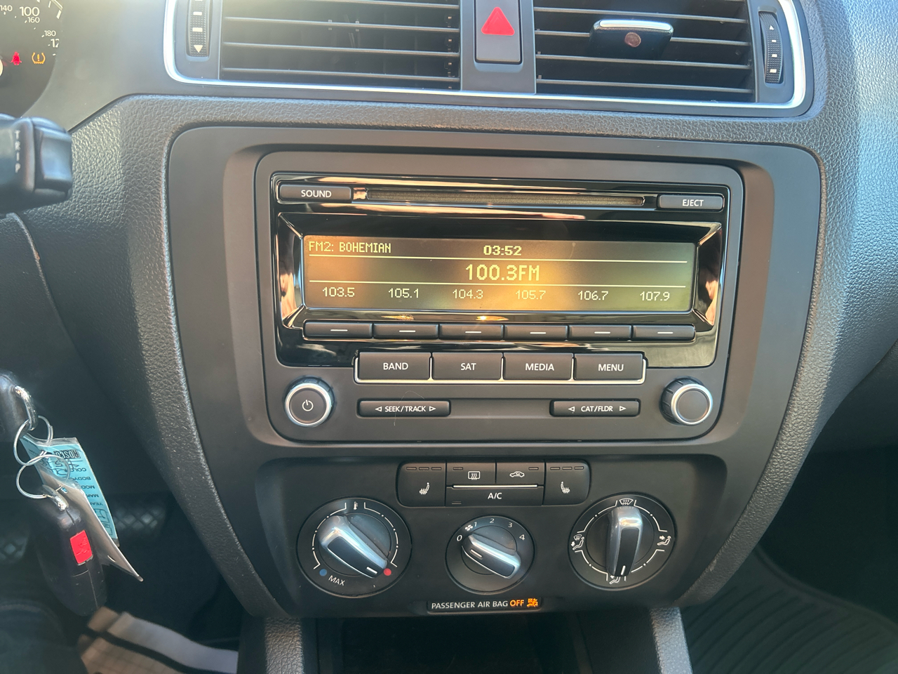 Volkswagen Jetta Sedan 4dr Man SE PZEV 2013