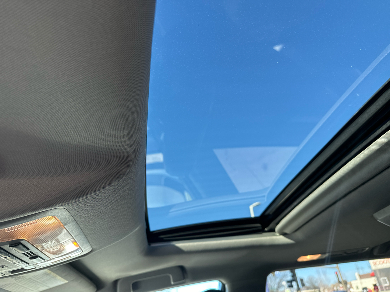 Toyota Highlander AWD 4dr V6 XLE (Natl) 2014