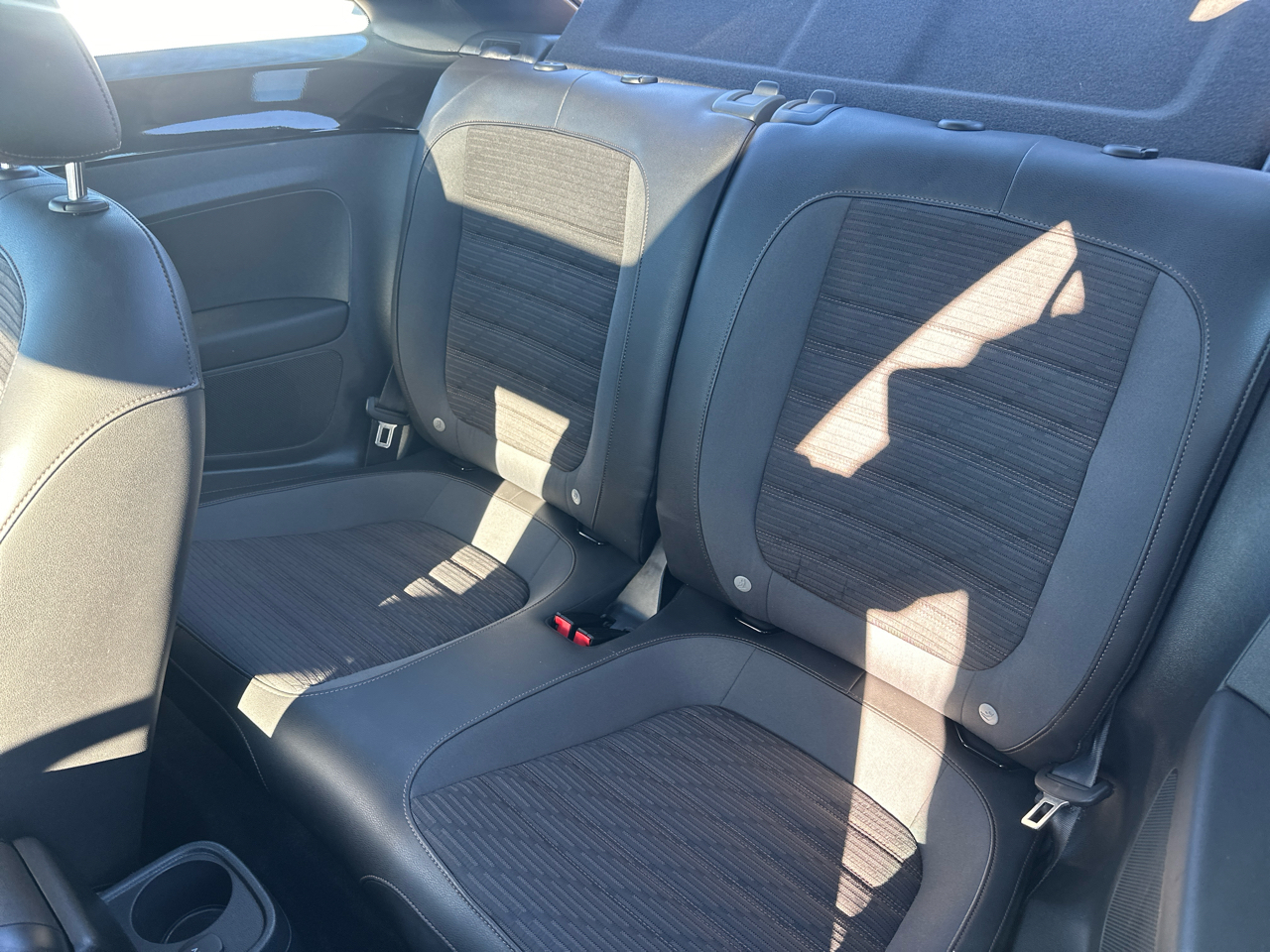 Volkswagen Beetle Coupe 2dr Man 2.0T Turbo 2013