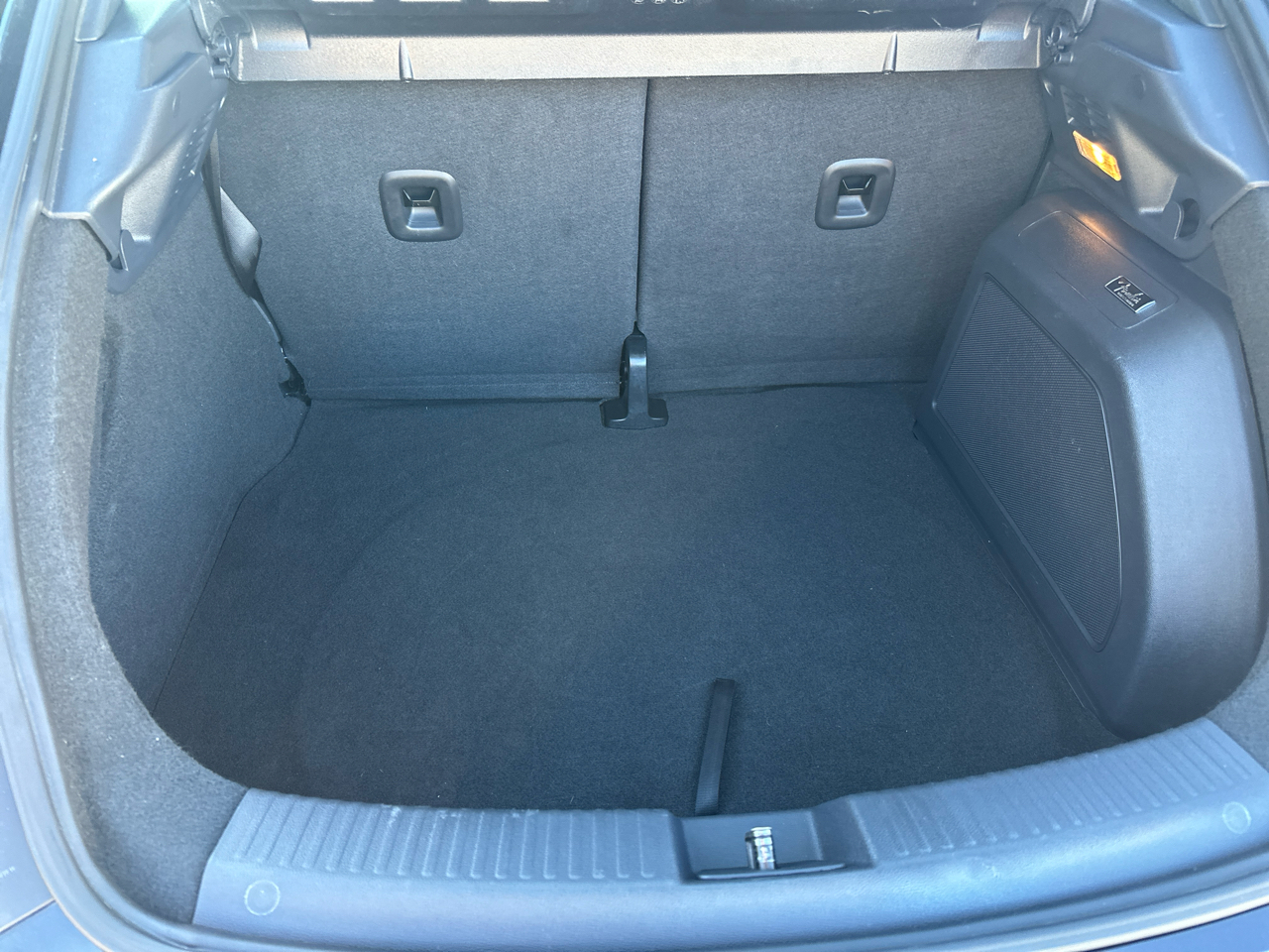 Volkswagen Beetle Coupe 2dr Man 2.0T Turbo 2013