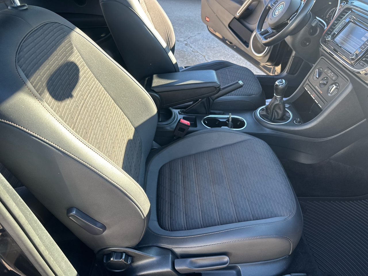 Volkswagen Beetle Coupe 2dr Man 2.0T Turbo 2013