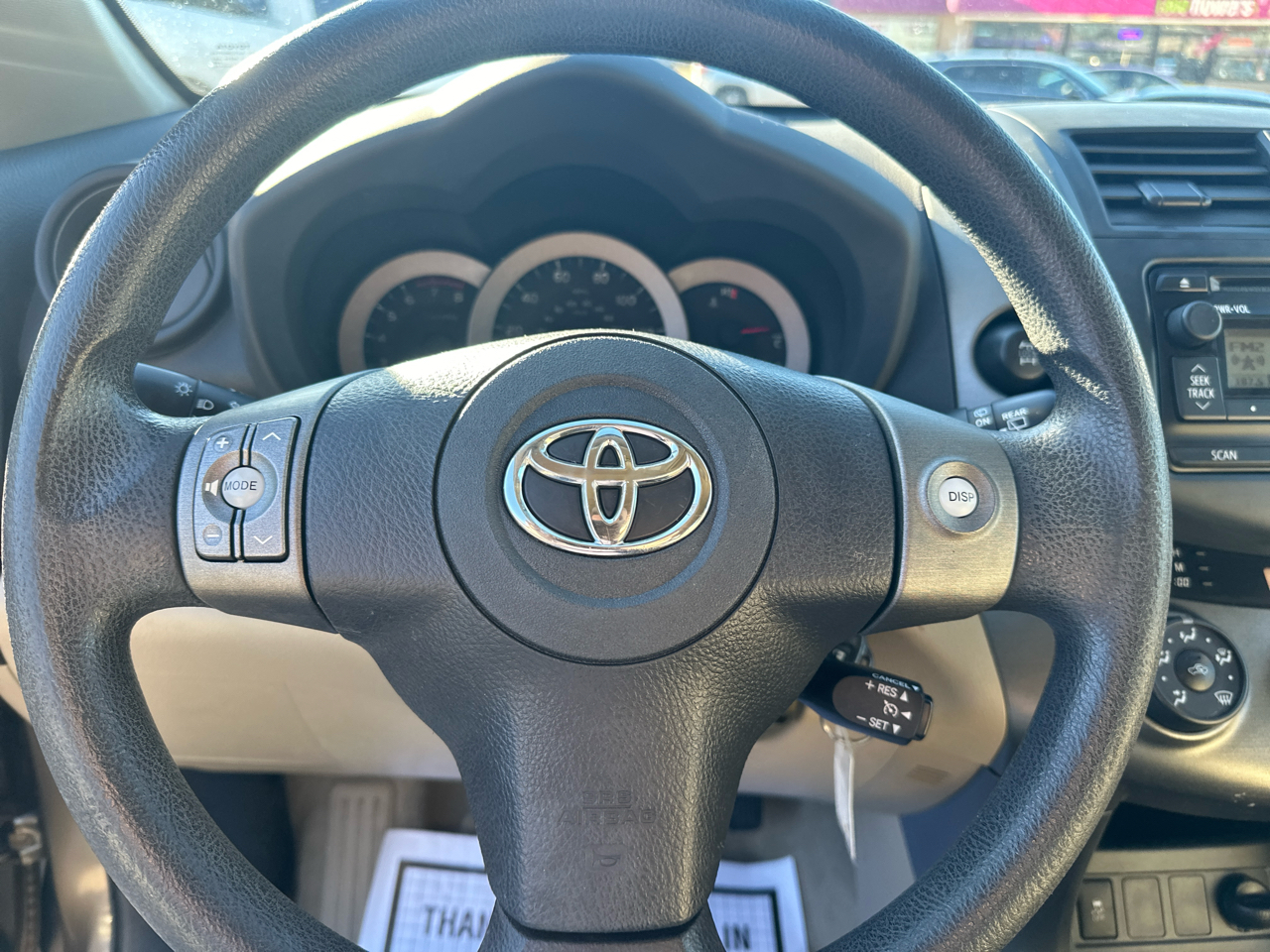 Toyota RAV4 4WD 4dr I4 (Natl) 2012