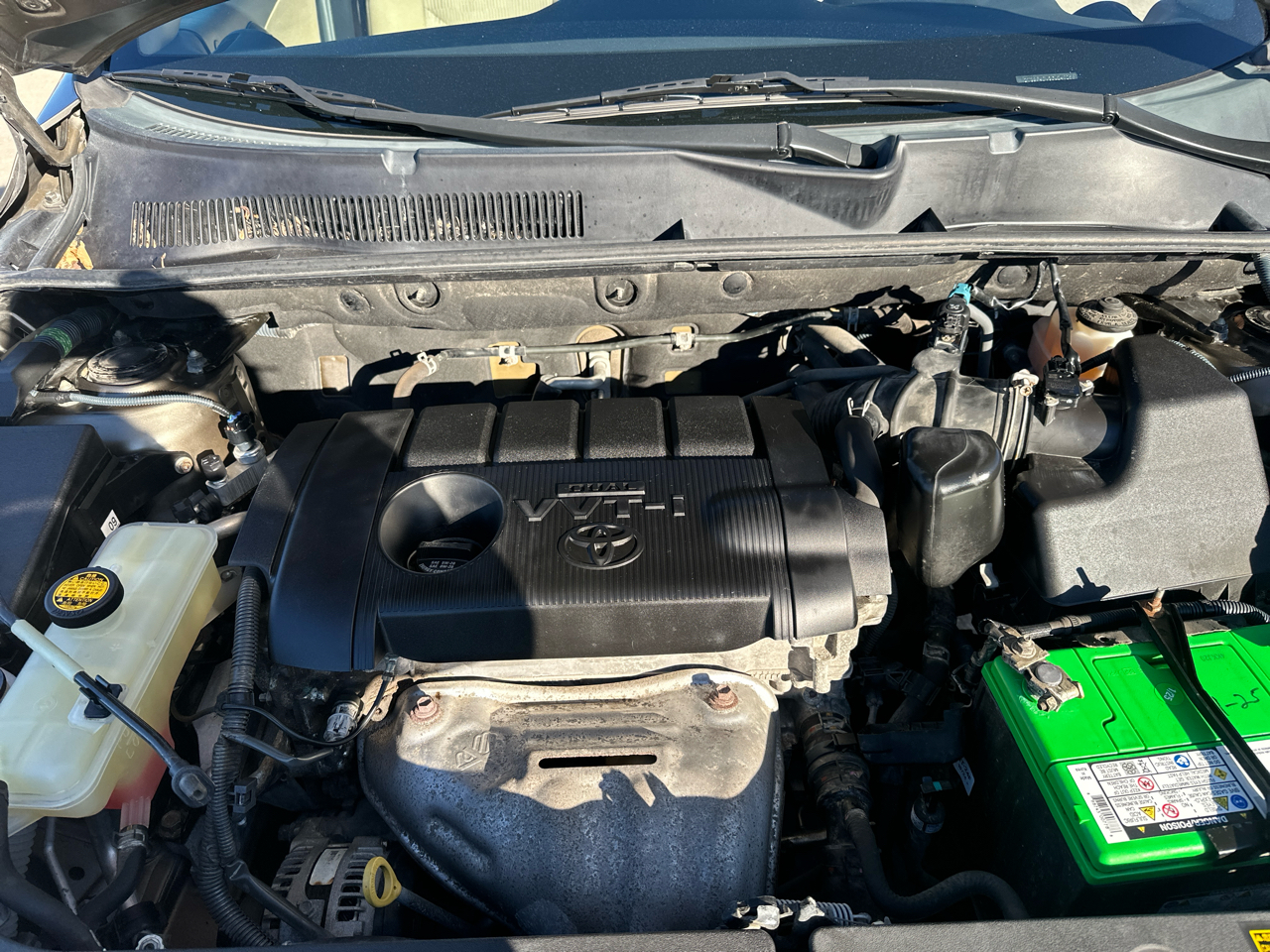 Toyota RAV4 4WD 4dr I4 (Natl) 2012