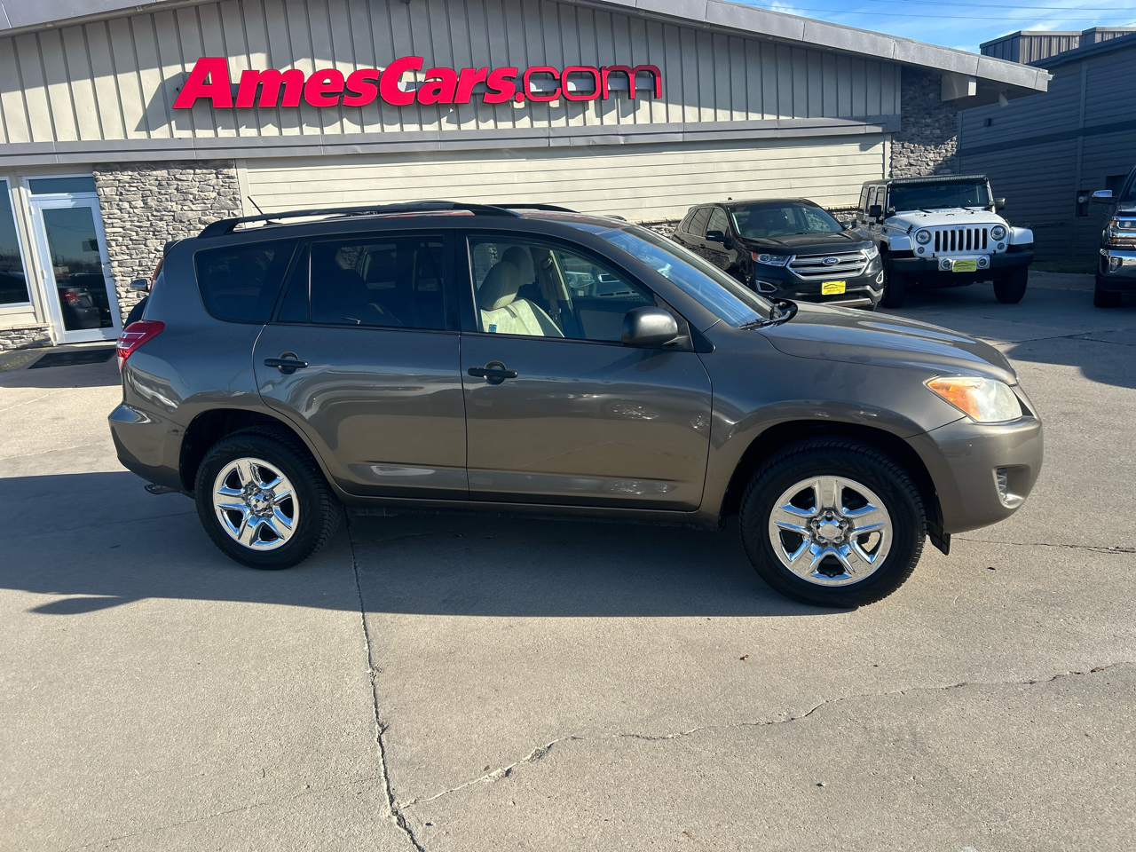 Toyota RAV4 4WD 4dr I4 (Natl) 2012