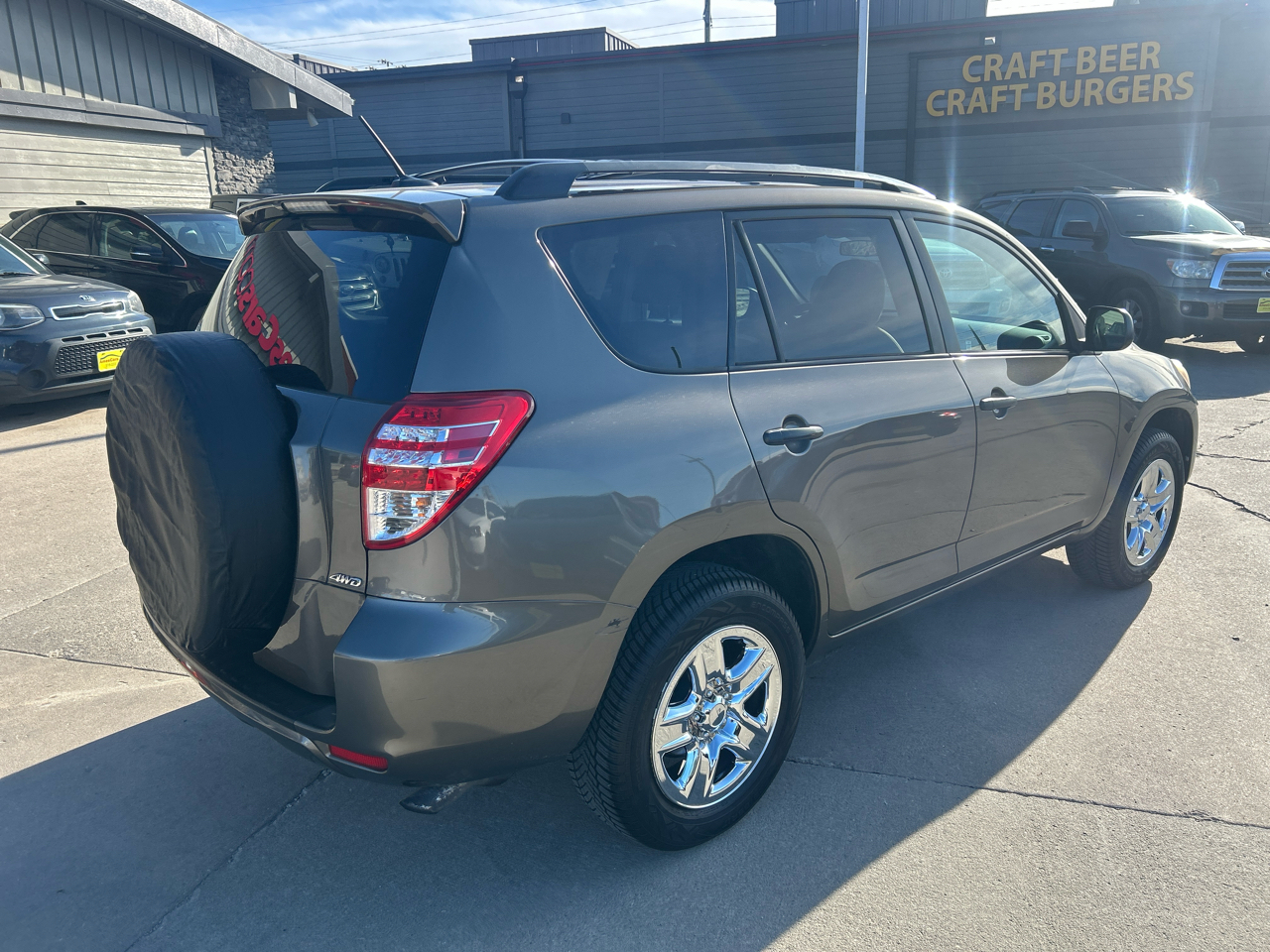 Toyota RAV4 4WD 4dr I4 (Natl) 2012
