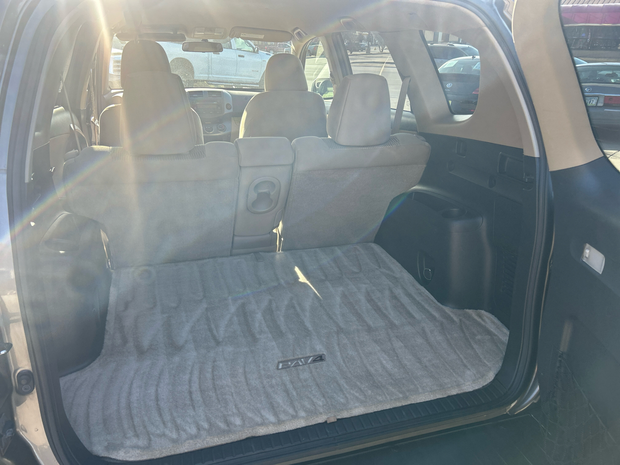 Toyota RAV4 4WD 4dr I4 (Natl) 2012