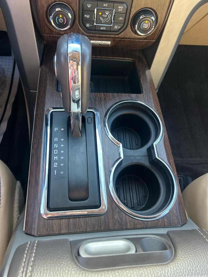 Ford F-150 4WD SuperCrew 145" Lariat 2013