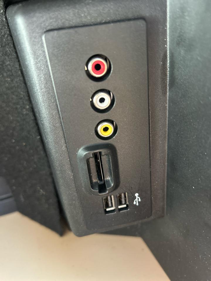 Ford F-150 4WD SuperCrew 145" Lariat 2013