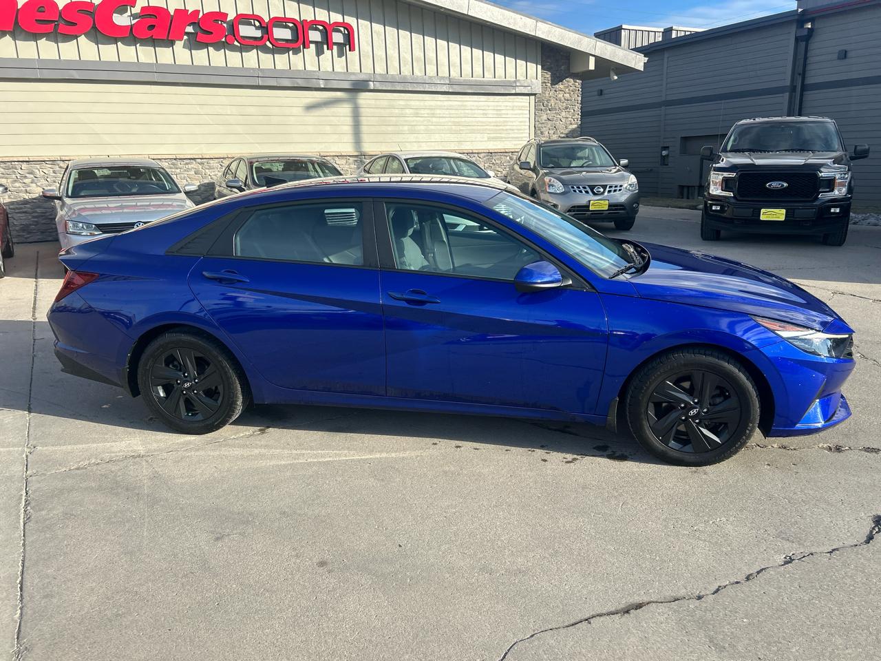 Hyundai Elantra SEL IVT 2023