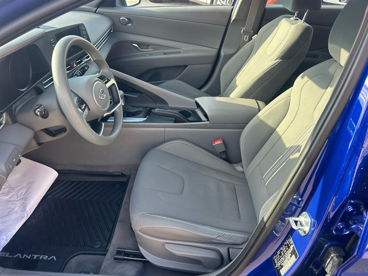 Hyundai Elantra SEL IVT 2023