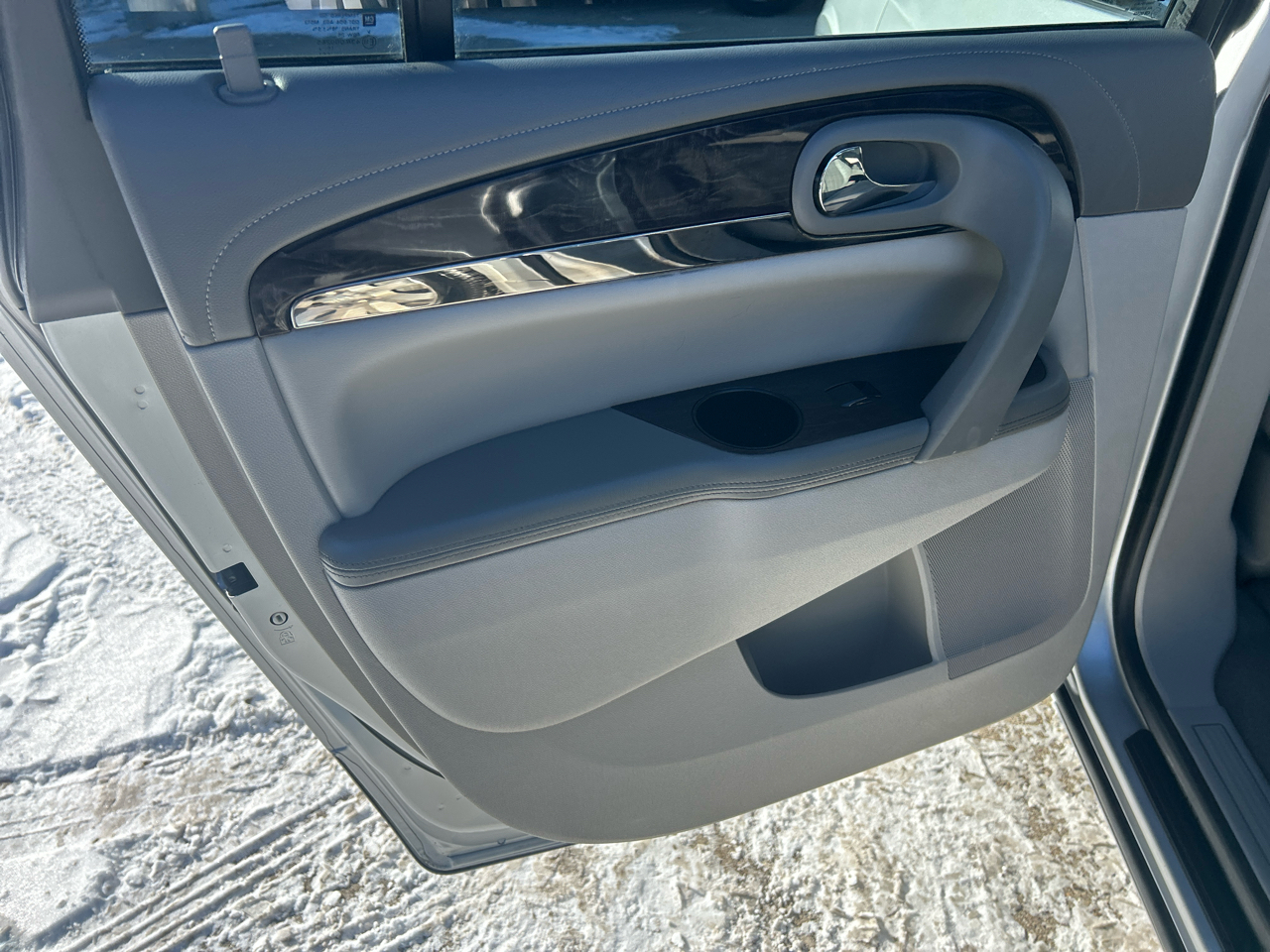 Buick Enclave AWD 4dr Premium 2016