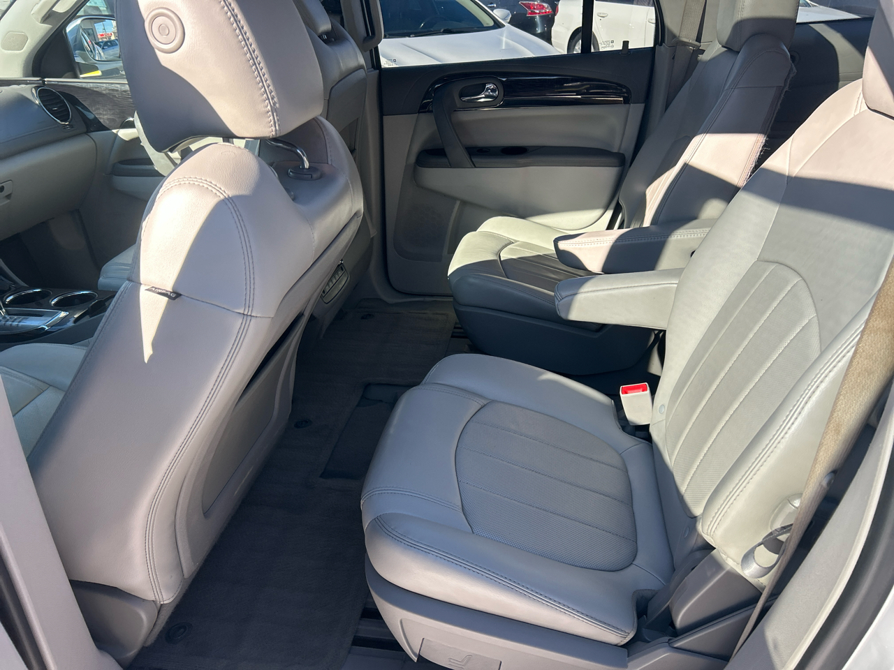 Buick Enclave AWD 4dr Premium 2016